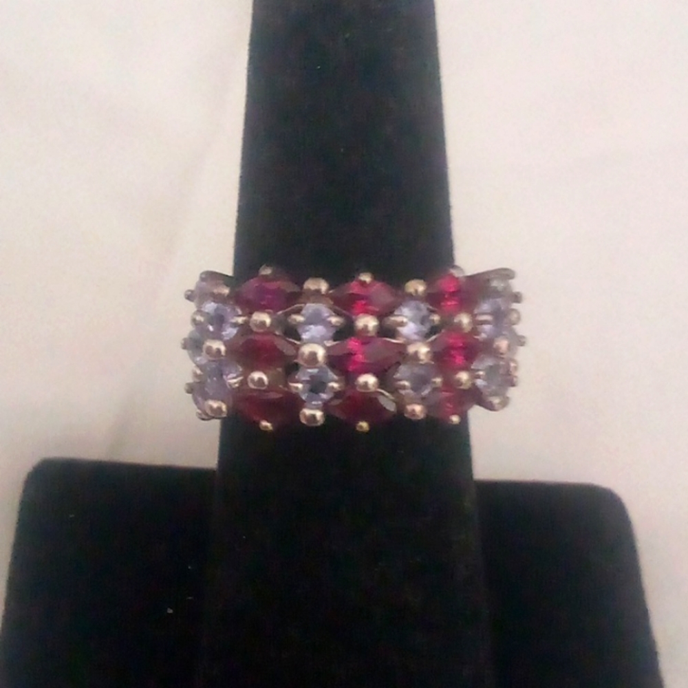 Petite antique natural tanzanite and rhodolite band ring Size 5.75